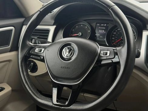 Used 2019 Volkswagen Atlas SE FWD image 26