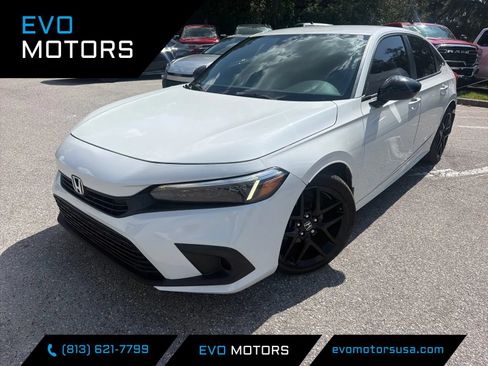 Used 2022 Honda Civic Sport image 1