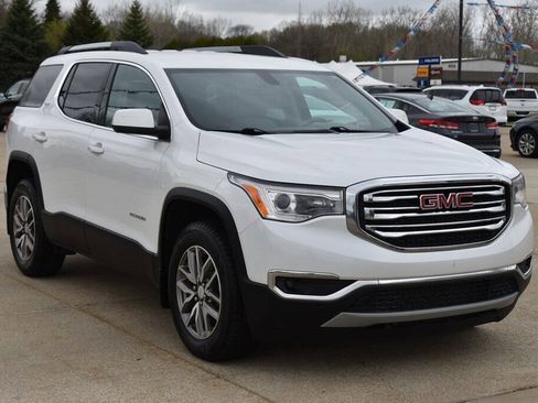 Used 2019 GMC Acadia SLE AWD/4WD image 1