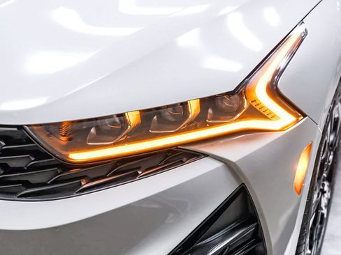 Used 2023 Kia K5 GT-Line w/ GT-Line Premium Package image 11