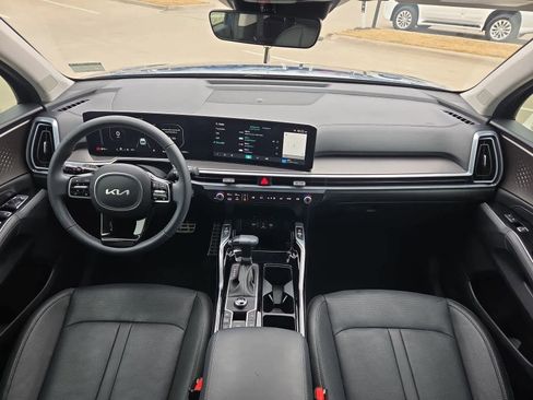 Certified 2024 Kia Sorento SX image 14