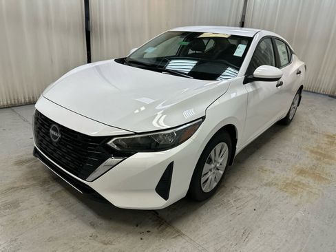New 2025 Nissan Sentra S image 9