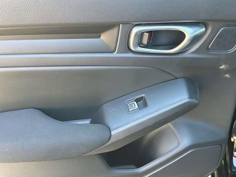 Used 2024 Honda Civic Sport image 10