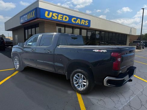 Used 2024 Chevrolet Silverado 1500 LT AWD/4WD image 7