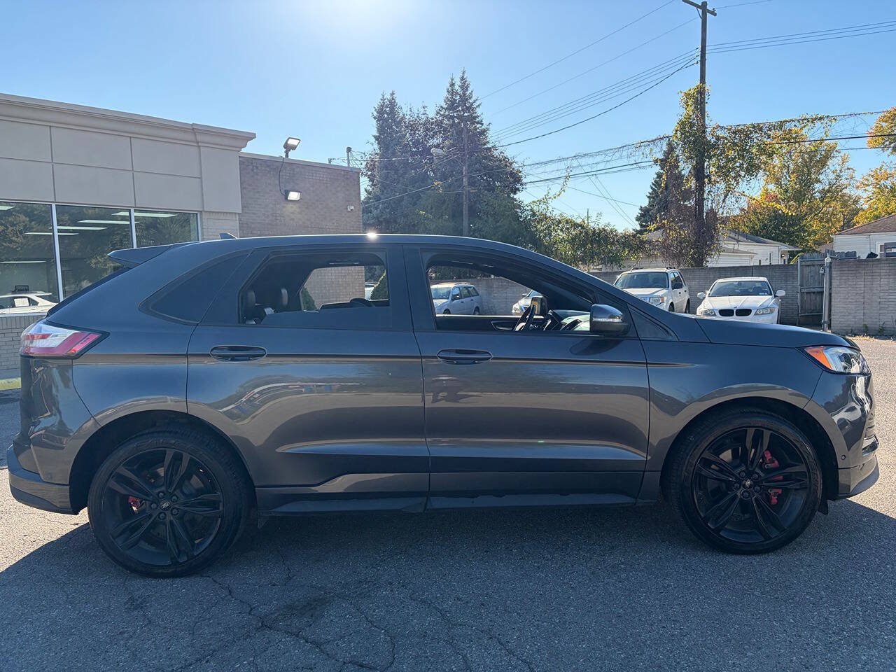 Used 2019 Ford Edge ST w/ Equipment Group 401A AWD/4WD image 4
