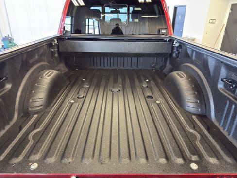 Used 2022 Ford F350 Lariat w/ Lariat Ultimate Package image 31