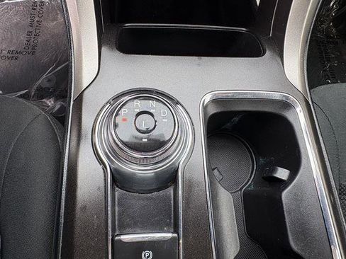 Used 2018 Ford Fusion SE image 22