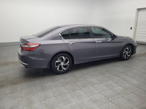 Used 2017 Honda Accord LX image 10