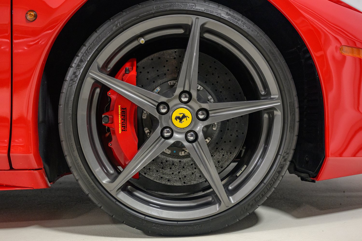 Used 2013 Ferrari 458 Spider RWD image 24