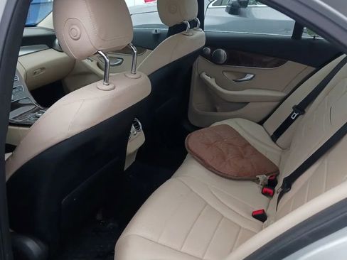 Used 2016 Mercedes-Benz C 300 4MATIC Sedan image 8