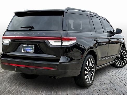 Used 2023 Lincoln Navigator Black Label image 9
