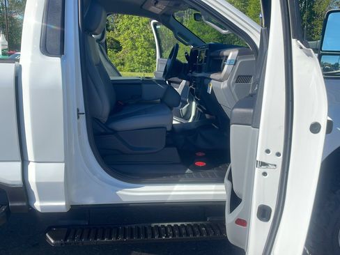 Certified 2025 Ford F350 XL w/ XL Off-Road Package AWD/4WD image 37