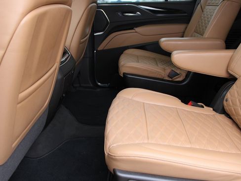 Used 2024 Cadillac Escalade Sport image 27