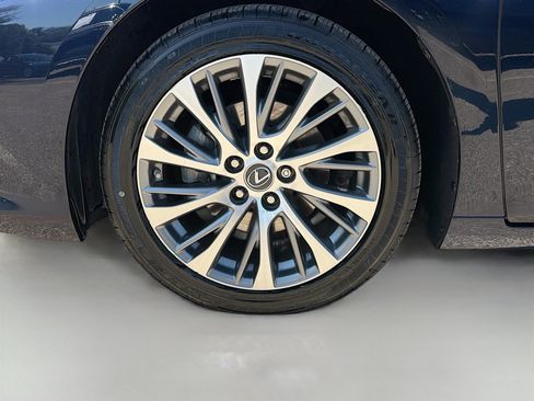 Used 2021 Lexus ES 350 w/ Premium Package FWD image 40