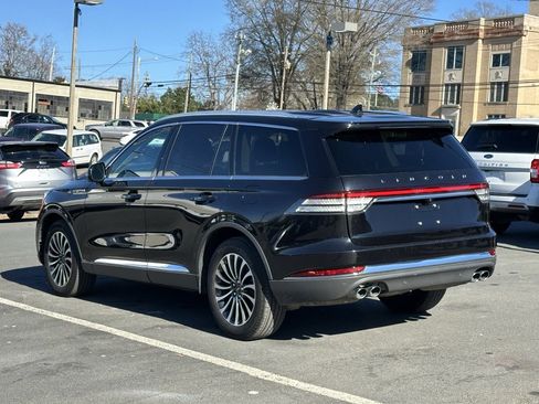 Used 2023 Lincoln Aviator Reserve image 7