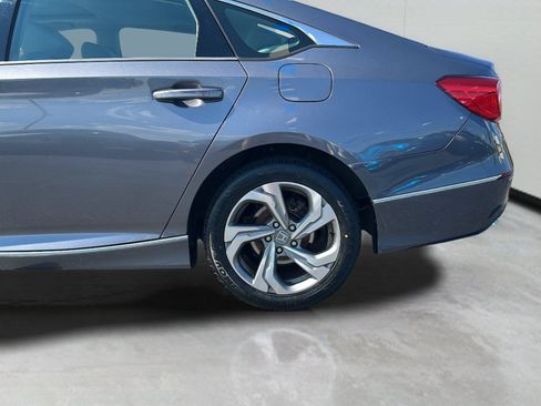 Used 2018 Honda Accord EX-L image 13