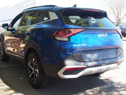 Used 2025 Kia Sportage EX w/ Premium Package AWD/4WD image 5