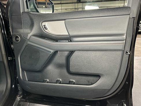 Used 2025 Ford Expedition Active AWD/4WD image 10