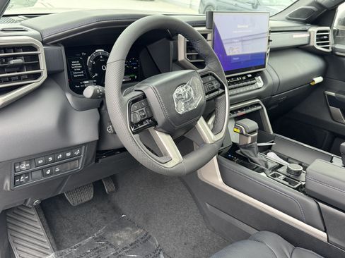 New 2026 Toyota Sequoia Platinum AWD/4WD image 16