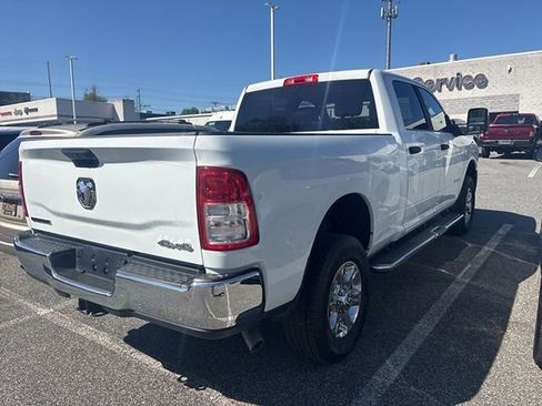 Used 2024 RAM 2500 Big Horn w/ Bed Utility Group image 11