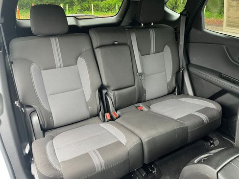 Used 2025 Chevrolet Blazer LT FWD image 40