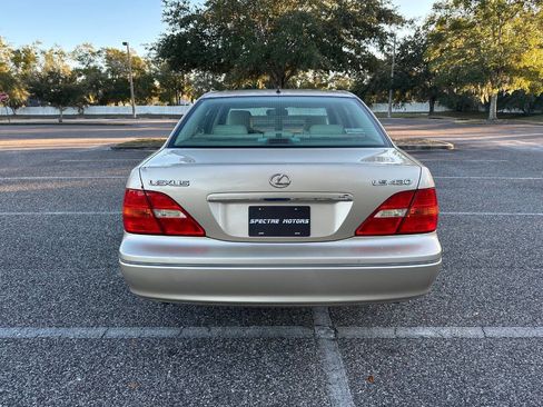 Used 2001 Lexus LS 430 image 6