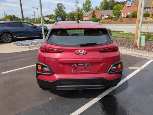 Used 2020 Hyundai Kona SE FWD image 6