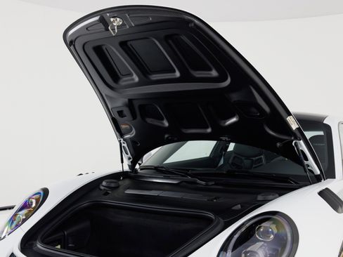 Used 2019 Porsche 911 GT3 RS image 48