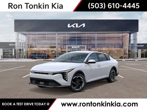 New 2025 Kia K4 EX image 1