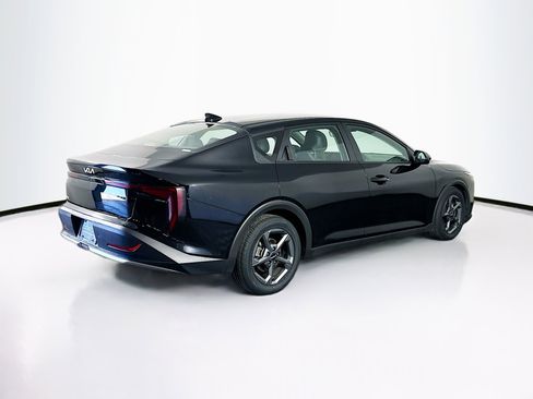 Used 2025 Kia K4 FWD image 9