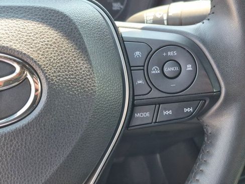 Used 2024 Toyota Corolla SE FWD image 18