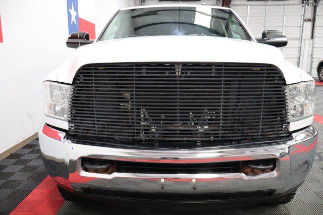Used 2015 RAM 3500 SLT AWD/4WD image 4