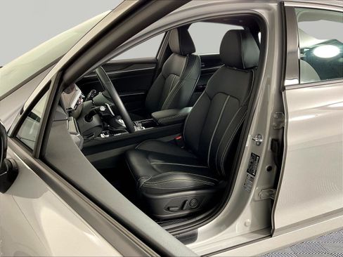 Used 2025 Kia K5 GT w/ GT1 Package FWD image 21