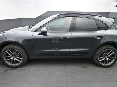 New 2026 Porsche Macan image 5