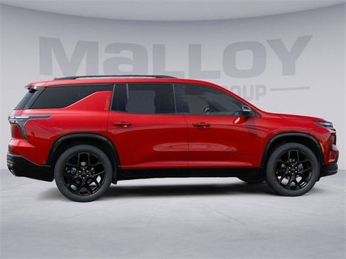 New 2026 Chevrolet Traverse RS w/ LPO, Floor Liner Package image 5