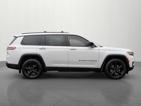 Used 2023 Jeep Grand Cherokee L Limited w/ Luxury Tech Group II AWD/4WD image 8