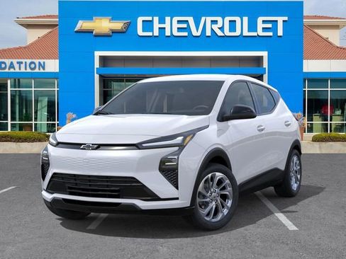 New 2027 Chevrolet Bolt LT w/ Comfort Package image 6