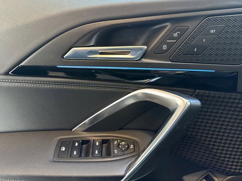 Used 2023 BMW X1 xDrive28i w/ Convenience Package image 8