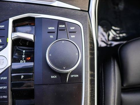 Used 2024 BMW 330i xDrive Sedan image 22