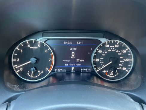 Used 2025 Nissan Altima 2.5 SR FWD image 7