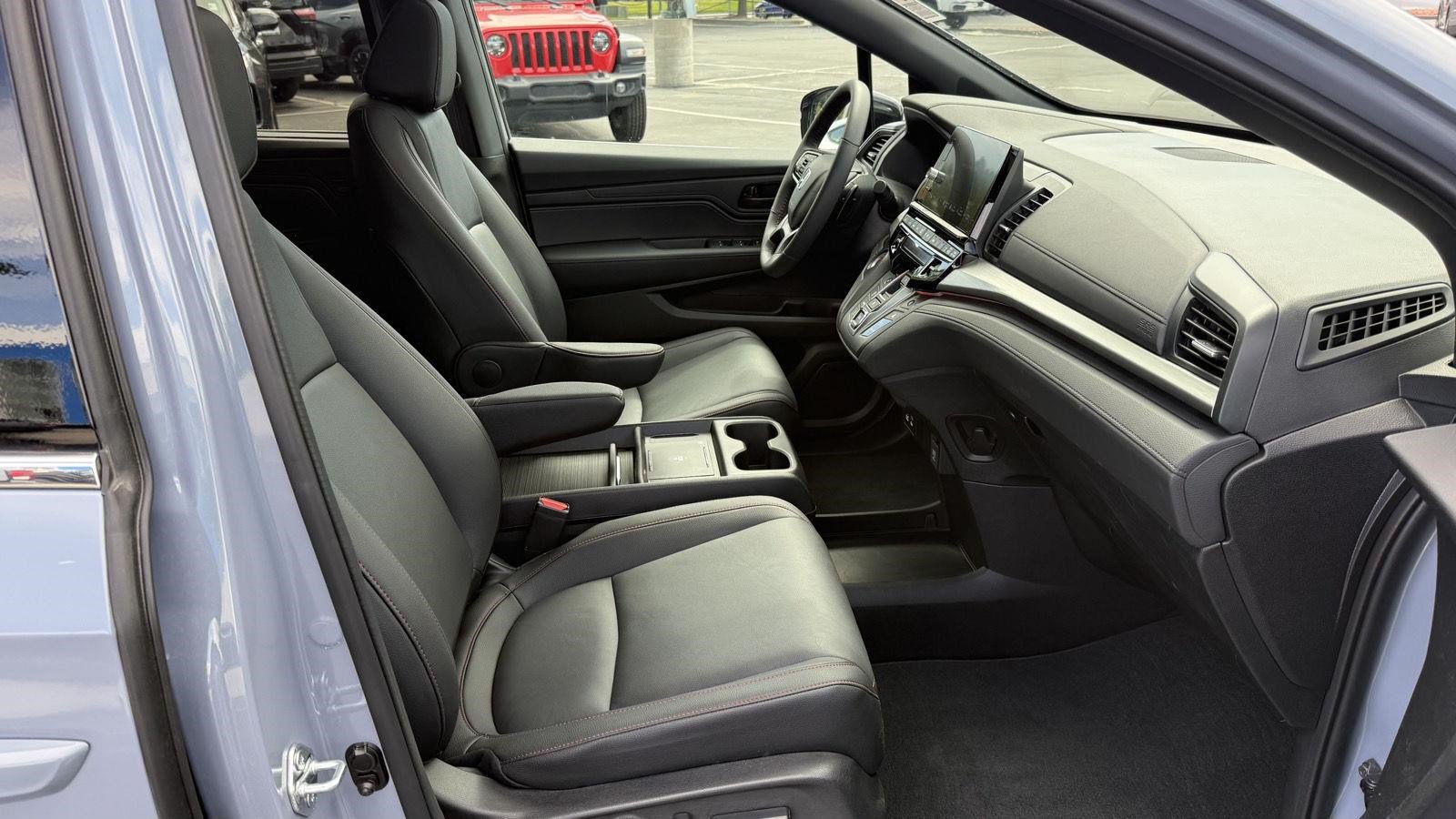 Certified 2026 Honda Odyssey Sport-L image 28