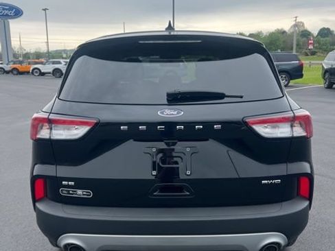 Used 2022 Ford Escape SE w/ Convenience Package AWD/4WD image 6