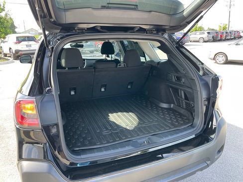 Used 2023 Subaru Outback AWD/4WD image 25