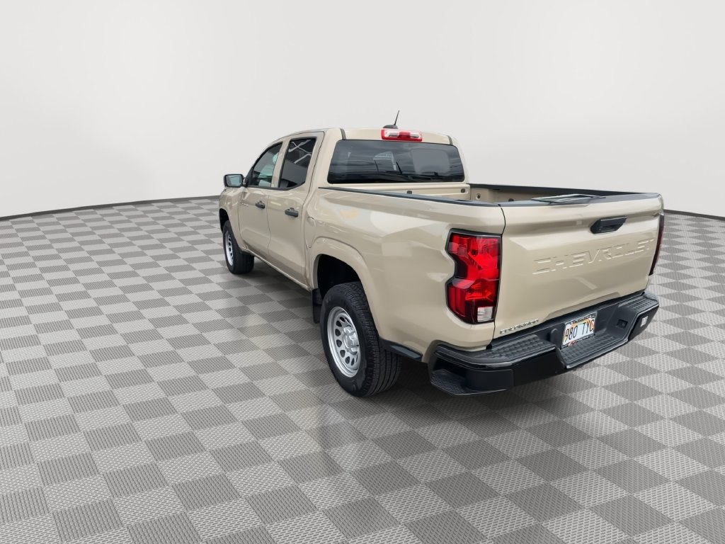Used 2023 Chevrolet Colorado W/T RWD image 6
