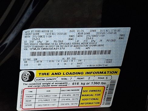 Used 2025 Ford Expedition Max Platinum w/ Stealth Appearance Package image 26