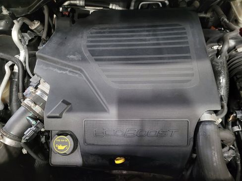 Used 2016 Ford Explorer Sport AWD/4WD image 30