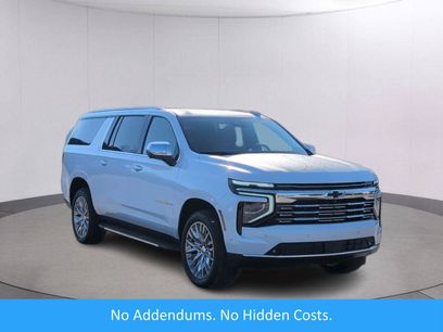 New 2026 Chevrolet Suburban Premier w/ Sun And Tow Package