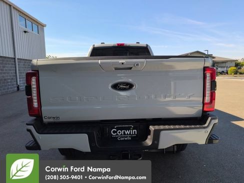 New 2026 Ford F350 Lariat w/ Black Appearance Package AWD/4WD image 4