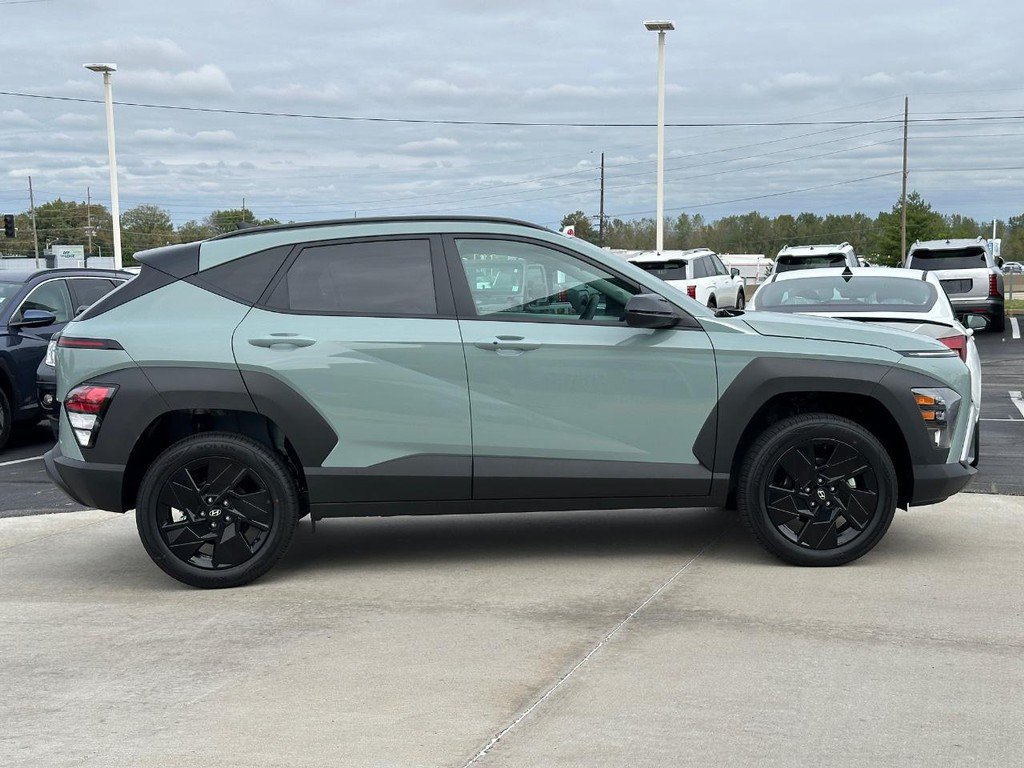 New 2027 Hyundai Kona SEL Sport AWD/4WD image 2