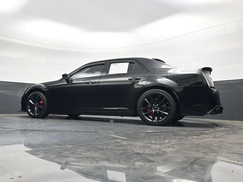 Used 2023 Chrysler 300 C RWD image 35